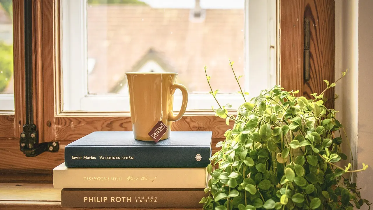 https//savingtheplants.com